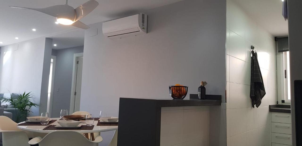 Nautilus Apartment Torrevieja Exterior photo